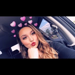 Meet your Posher, Renee